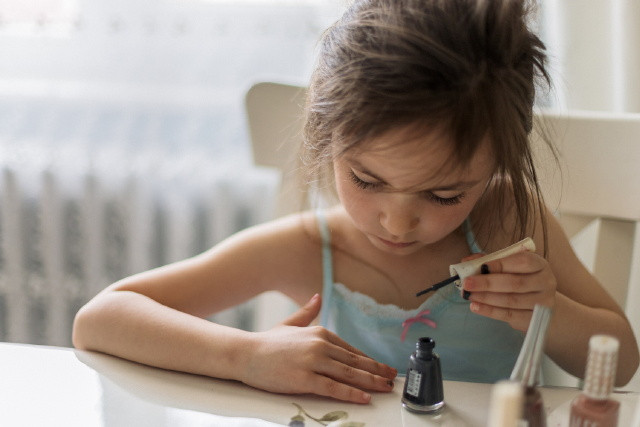 gyerek körömlakk gyerek körömlakk