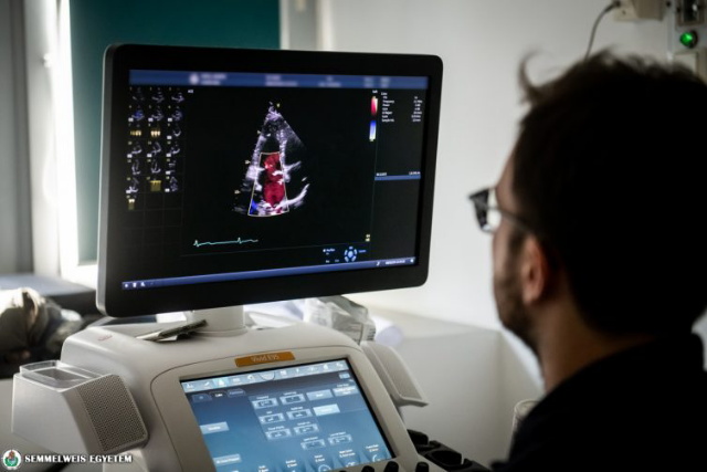 Semmelweis Egyetem - Kardiolgia s kardiovaszkulris rendszerek