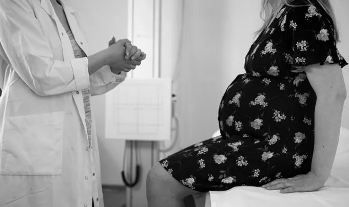 Minden, amit tudni akarsz a terhesség alatti gyógyszerszedésről