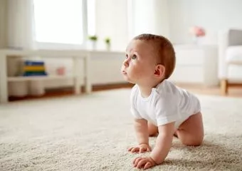 Tanácsadás a csecsemők helyes mozgásfejlődéséről a Semmelweiss Egészségnapon