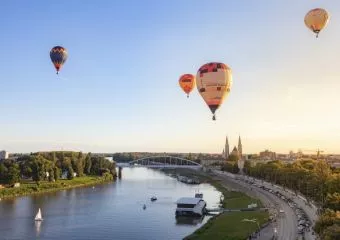 Rendkívüli látványosság, sok kihívással